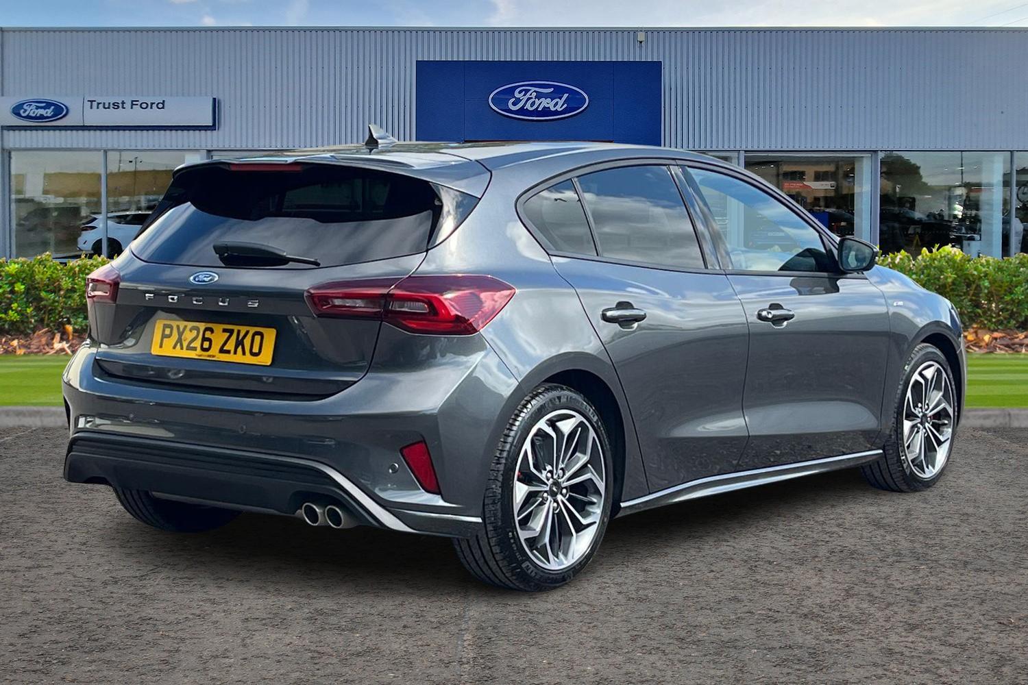 Ford FOCUS Photo 3
