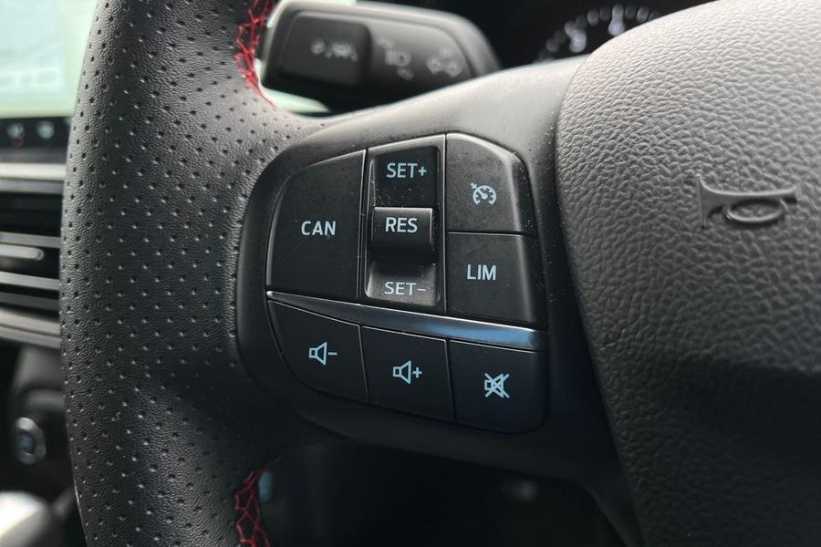 Ford Focus Photo autoimg-de0d46d759bd1598ef4927e51082023f9b59035e.jpg