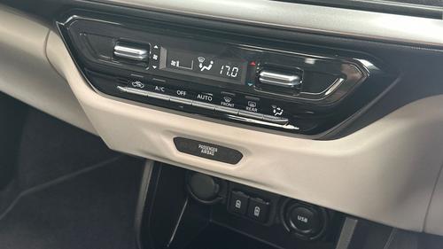 Suzuki SWIFT Photo autoimg-de0e47454aff5cd348f37d9819268820689622c8.jpg