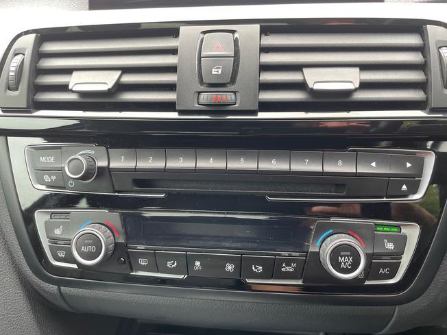 BMW 4 Series Photo 33