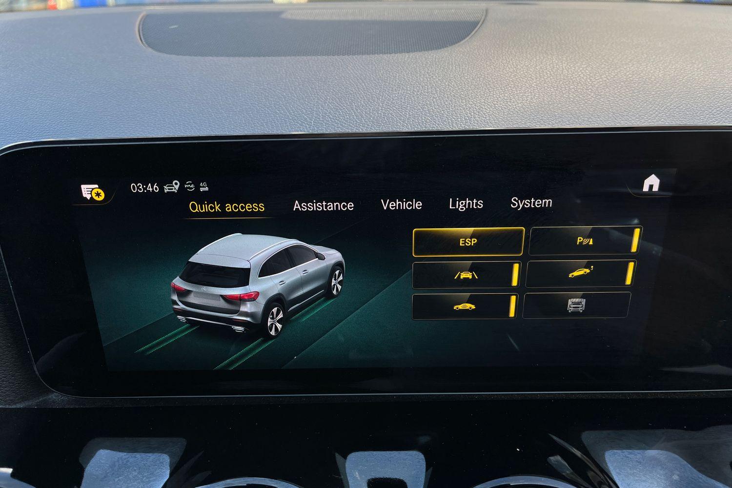 Mercedes-Benz GLA Photo 36