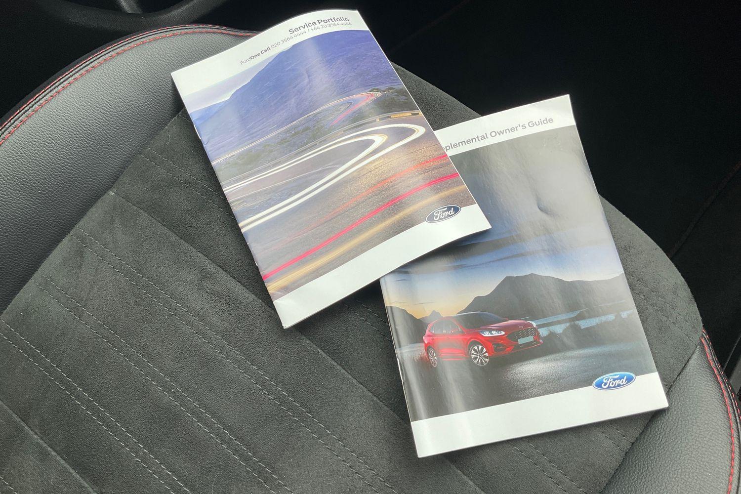 Ford KUGA Photo 21