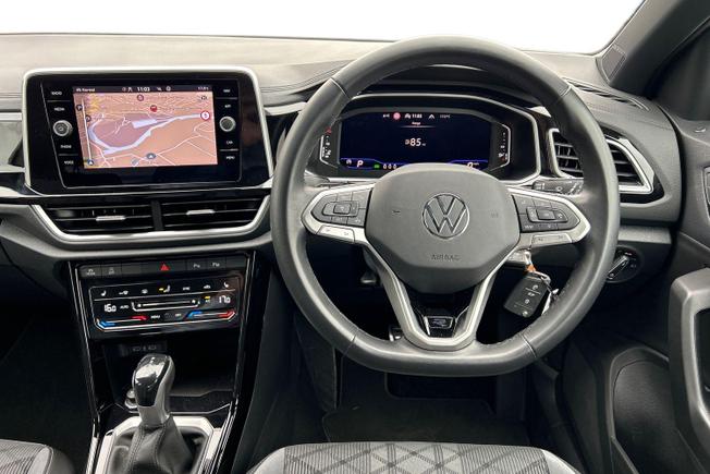 VOLKSWAGEN T-Roc Photo 11