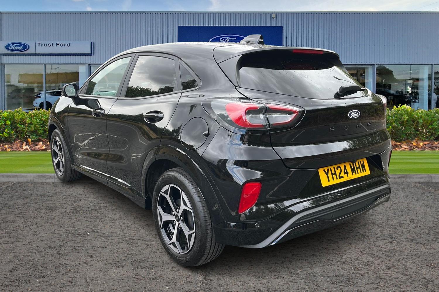 Ford Puma Photo 1