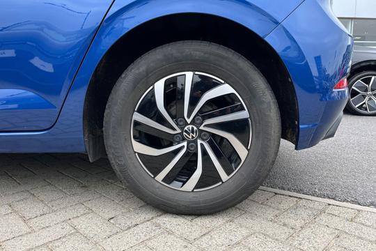 Volkswagen Polo Photo autoimg-de2206fc69e0202803195c9574fa46ae9b781710.jpg