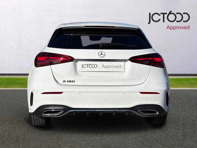 MERCEDES-BENZ A Class Photo 7