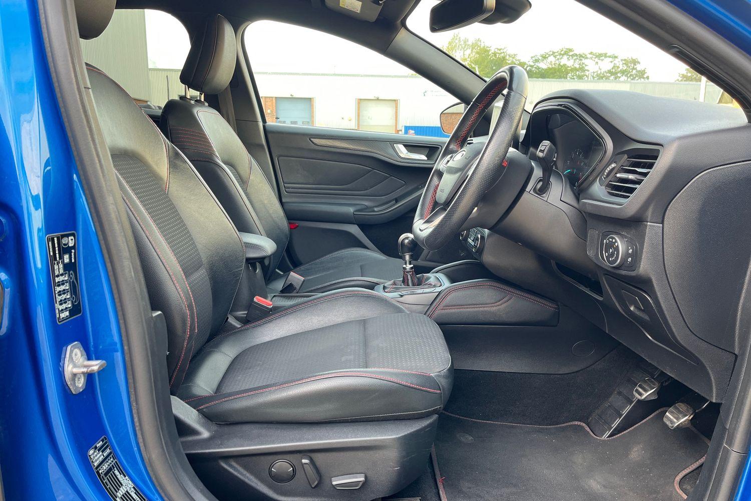 Ford Focus Photo 26