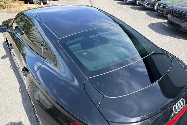 Audi e-tron GT Photo 22