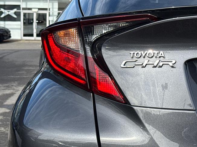 TOYOTA C-Hr Photo 37