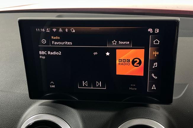 AUDI Q2 Photo 13