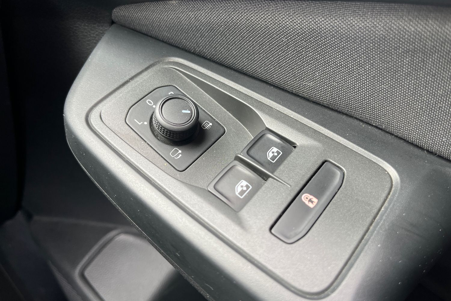 Ford TOURNEO CONNECT Photo 15