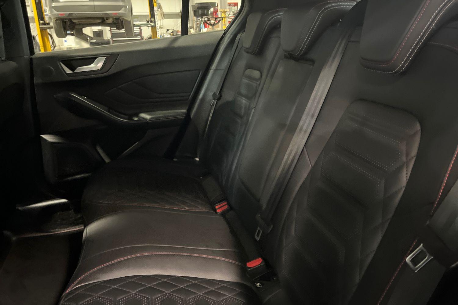 Ford FOCUS Photo 19