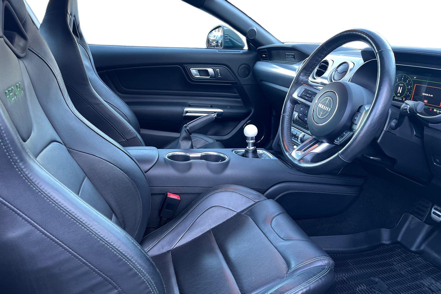 Ford Mustang Photo 8