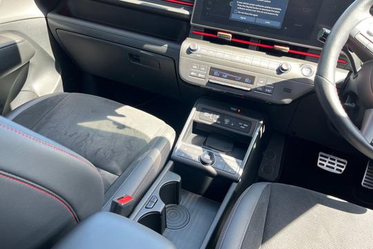 Hyundai KONA Photo autoimg-de36ba580240743d89bd8ebe04978a0390bff81e.jpg