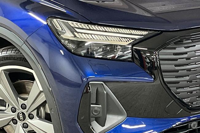 AUDI Q4 e-tron Photo 19