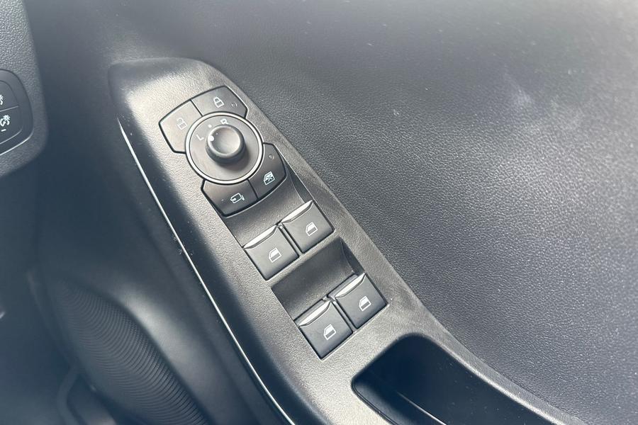 Ford Puma Photo autoimg-de3895db53762a7e175d583cce829d25b977a896.jpg