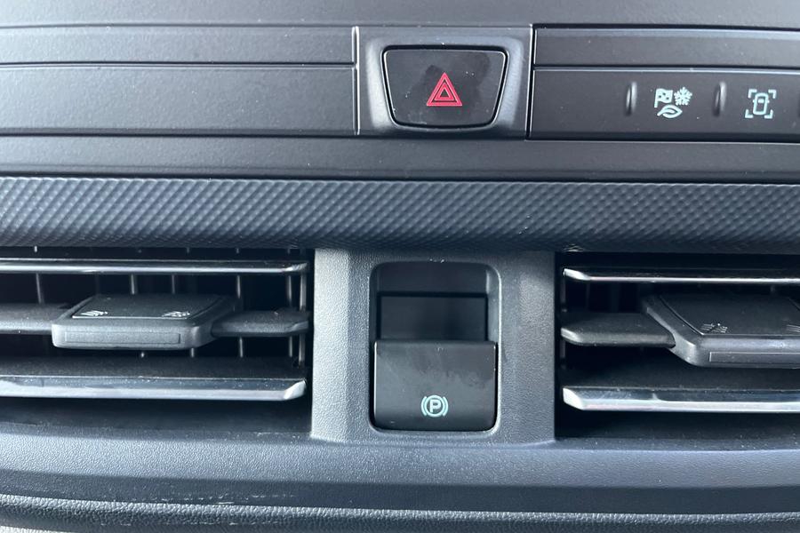Ford TRANSIT CUSTOM Photo autoimg-de413619fd60a3f29ed4b06cef22a550b6247b8d.jpg