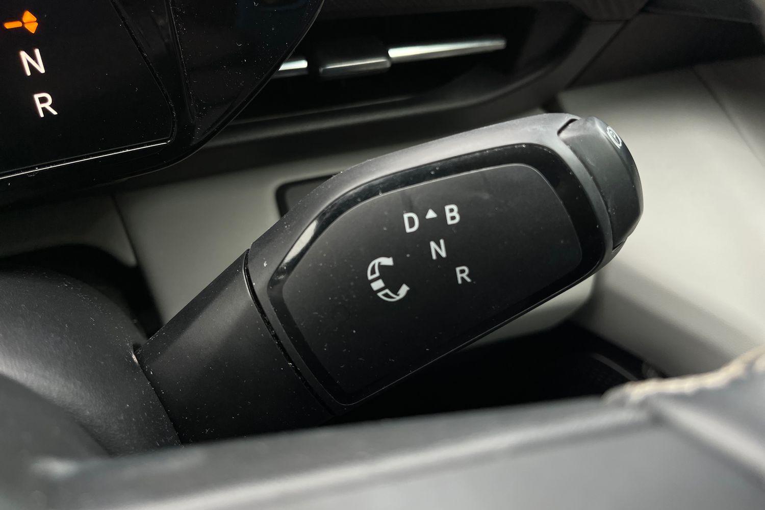 Ford Explorer Photo 14