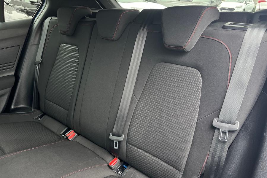 Ford FOCUS Photo autoimg-de4b352a1b9278e4ea8f805691e22b665ab92311.jpg