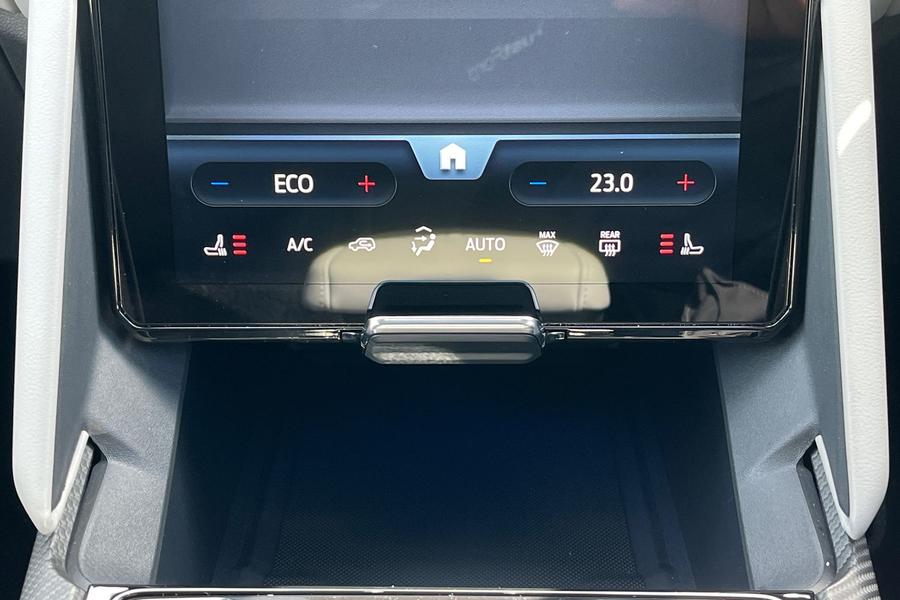 Ford CAPRI Photo autoimg-de4be1cf17d5250692bcca1580d31cb45fe7746a.jpg