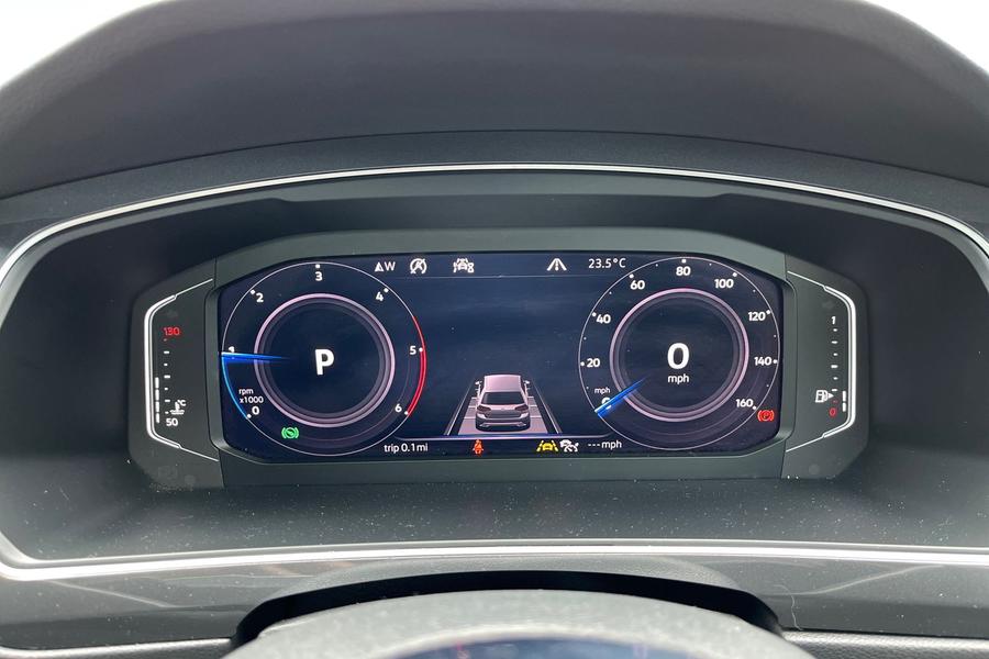 Volkswagen TIGUAN Photo autoimg-de4c0b67d7c2c040e6c37a455eb1831f37caac74.jpg