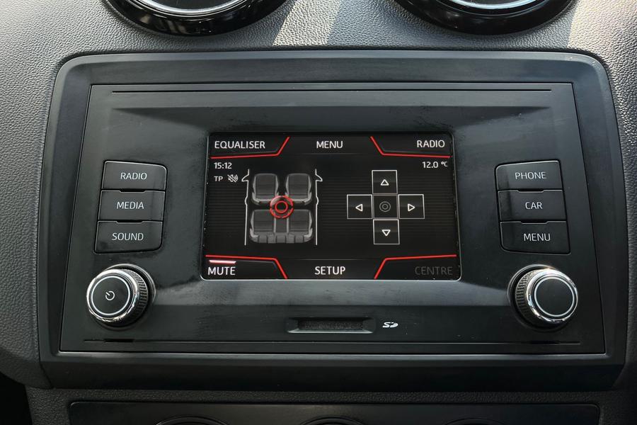 SEAT IBIZA Photo autoimg-de52aab1fb27af02e7330d22836fd6624f994a1a.jpg