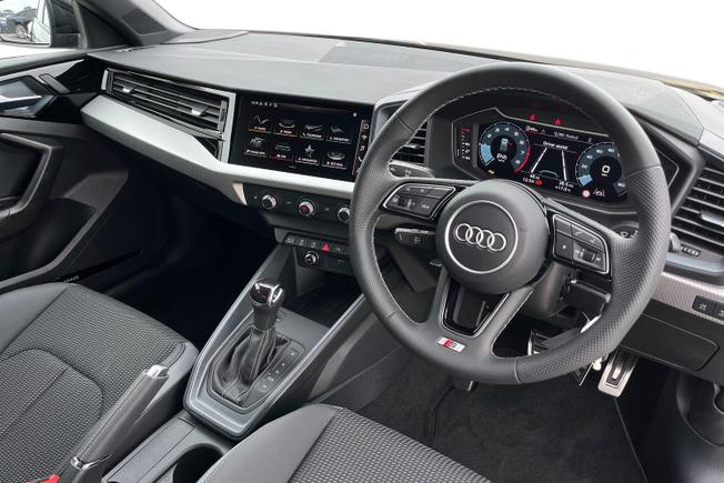 Audi A1 Photo 6