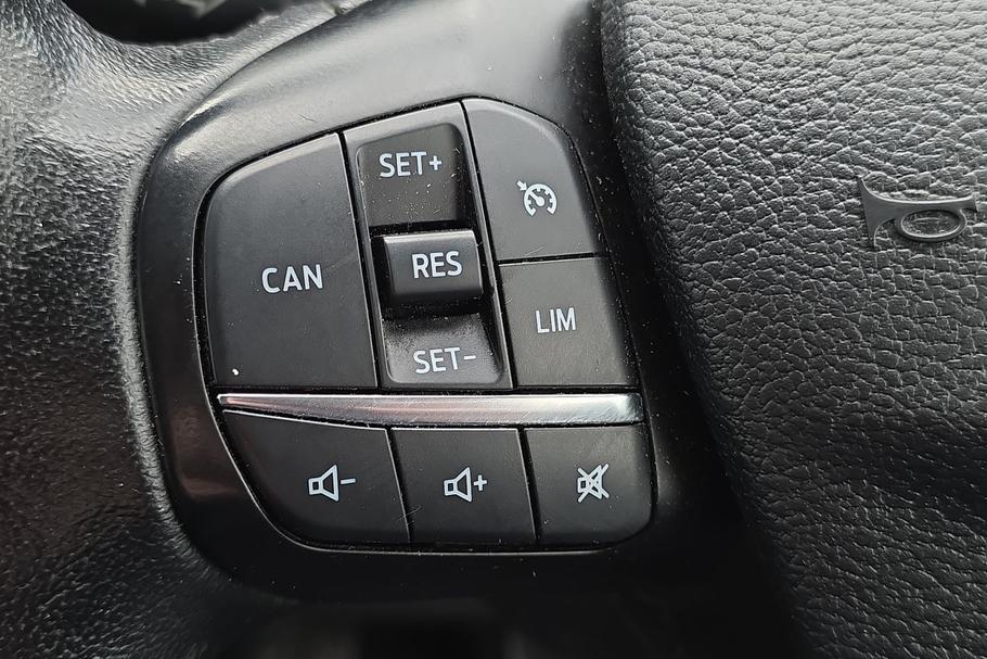 Used Ford TRANSIT CUSTOM YS22YGG 30