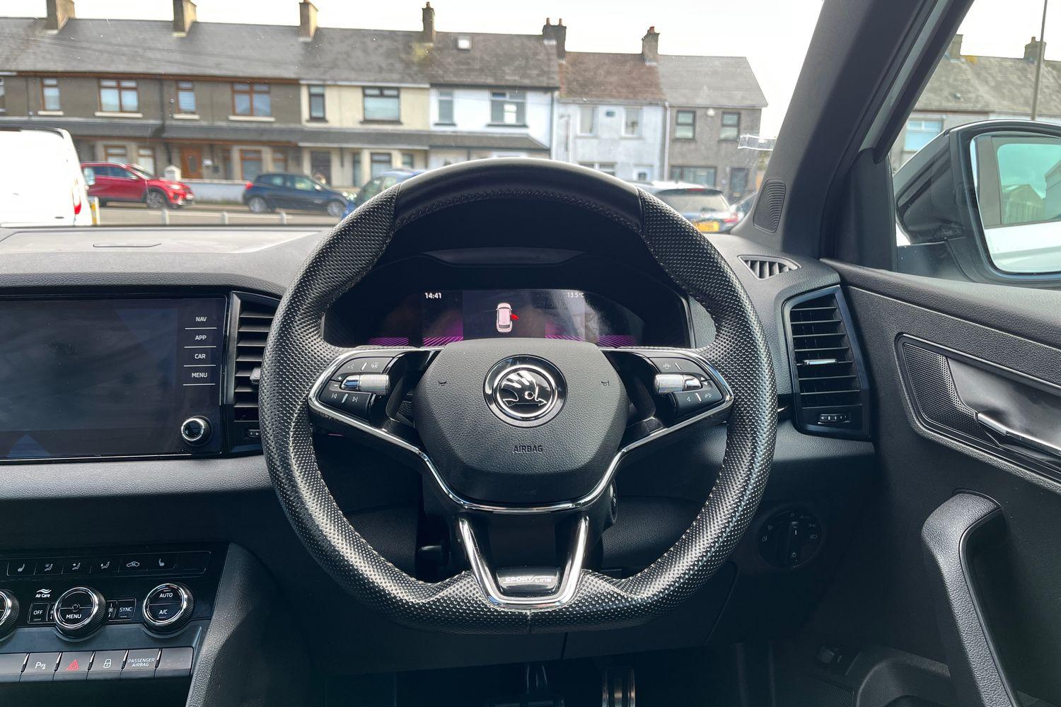 Skoda KAROQ Photo 11