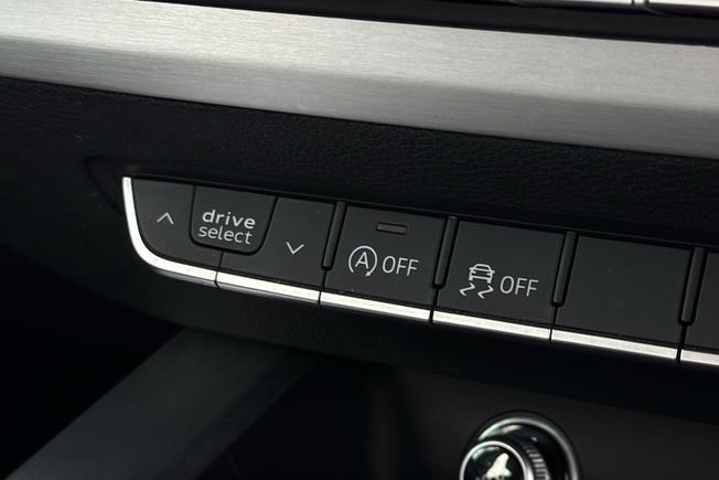 Audi A4 Avant Photo 25
