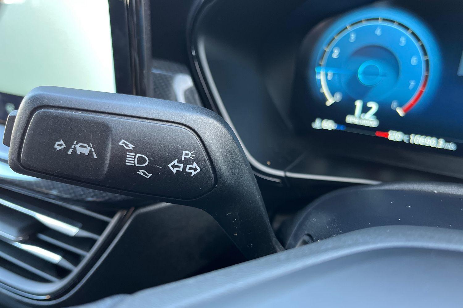 Ford Focus Photo 13