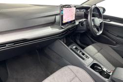 Volkswagen Golf Photo 2