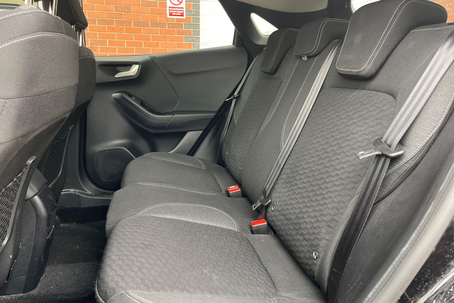 Ford PUMA Photo 19