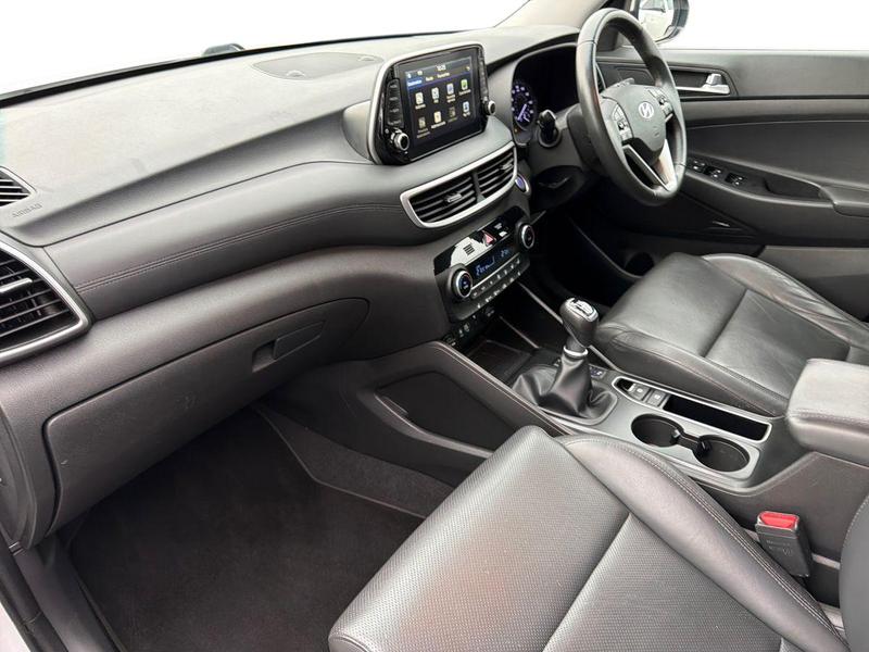Used Hyundai TUCSON NV19AFZ 15