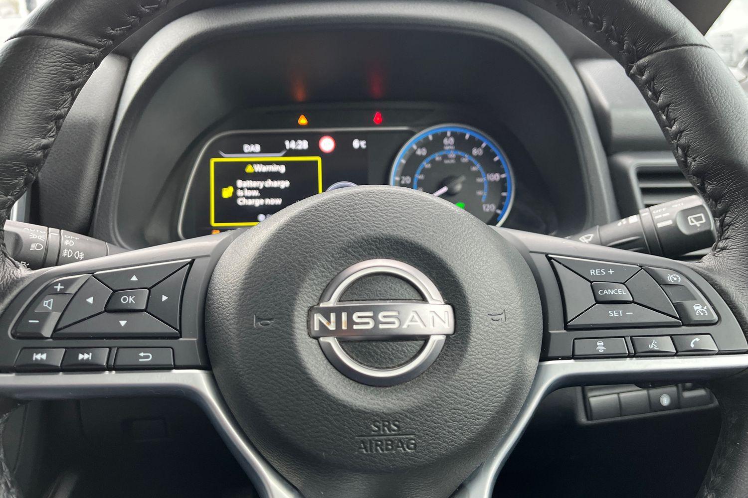 Nissan LEAF Photo 28