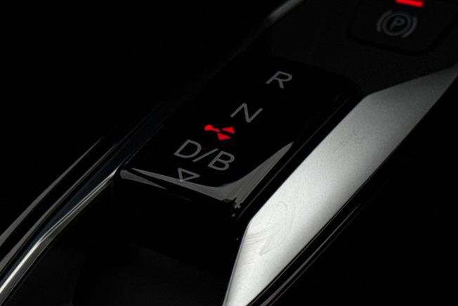 AUDI  Q4 Photo 25
