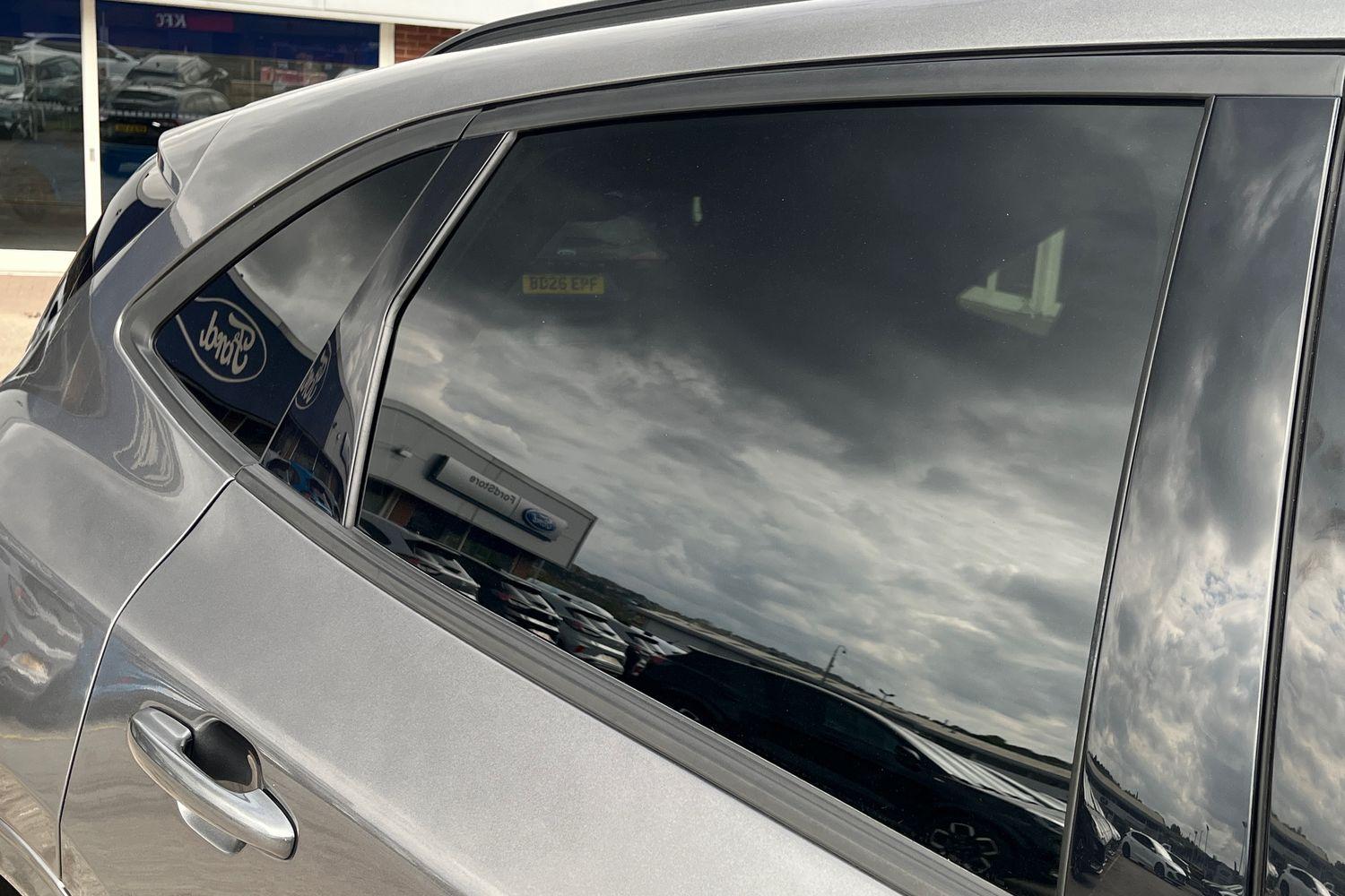 Ford Kuga Photo 38