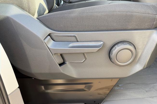 VOLKSWAGEN Crafter Photo 45