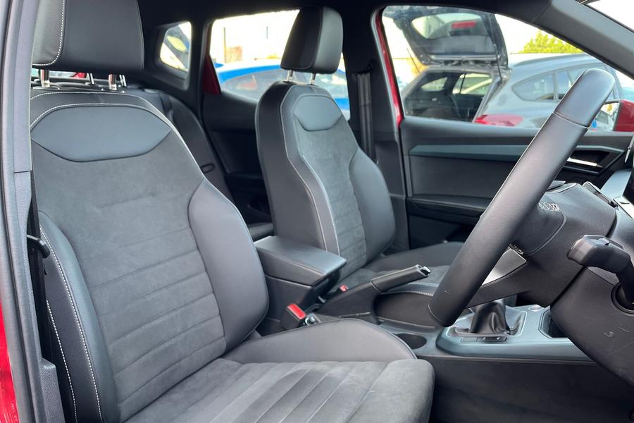 SEAT ARONA Photo autoimg-de6be310a3f1c10ebc58729d6666894350945047.jpg