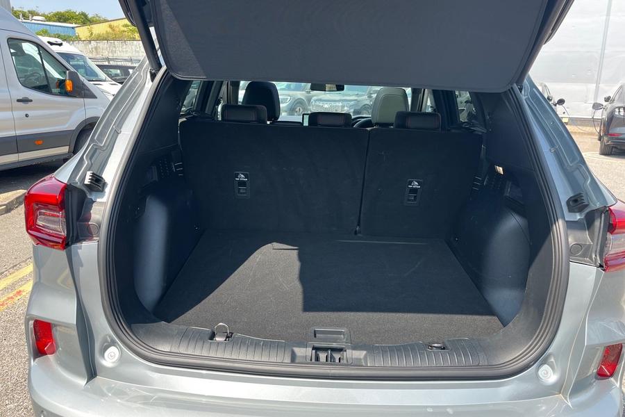 Ford Kuga Photo autoimg-de6d1bc19cad191d6dbad754dfa79f0d2d9702c2.jpg