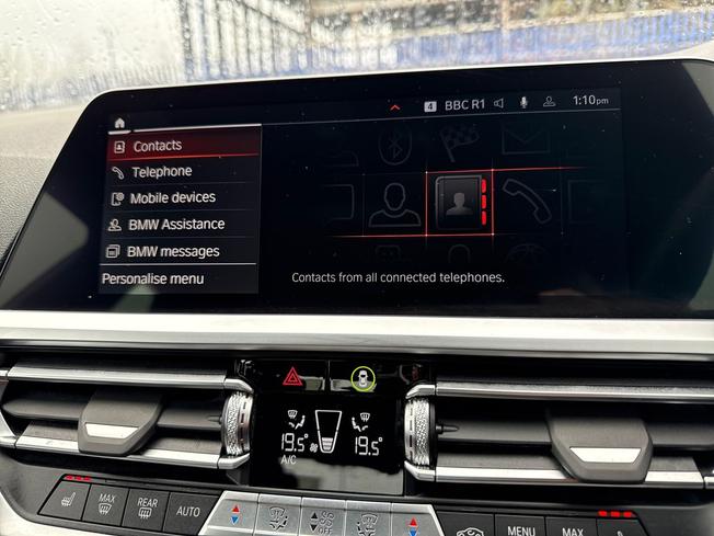 BMW 3 Series Photo 38