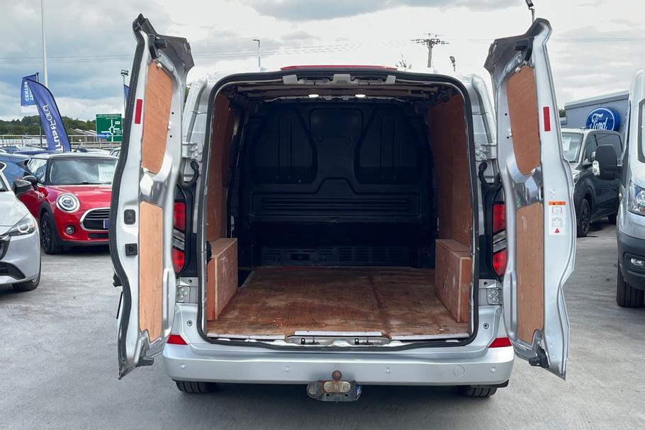 Used Ford TRANSIT CUSTOM XRZ9902 6