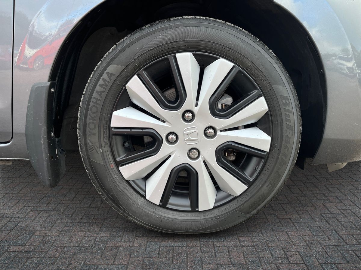 Honda Jazz Photo 8