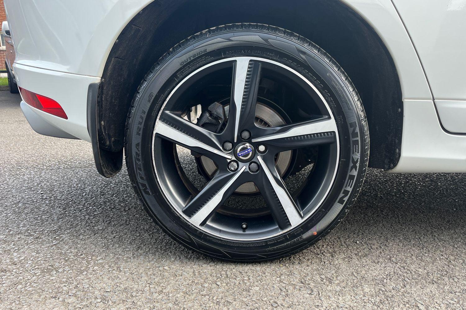 Volvo XC60 Photo 7