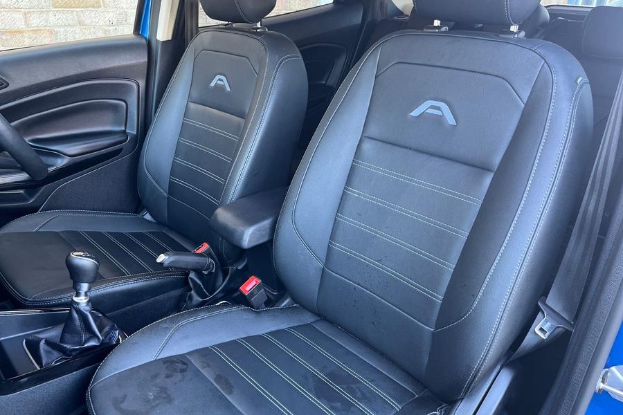 Ford ECOSPORT Photo autoimg-de79095fd5ac06bc63d0122e98dcb344b001a6c2.jpg