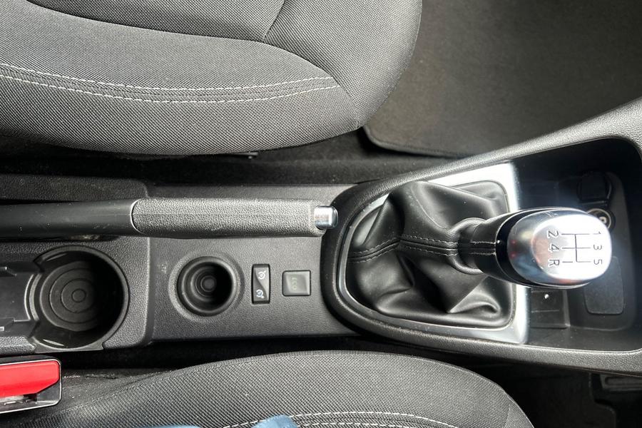 Renault CAPTUR Photo autoimg-de7b136742346d4e8c092415e54d41c33ed9cc86.jpg