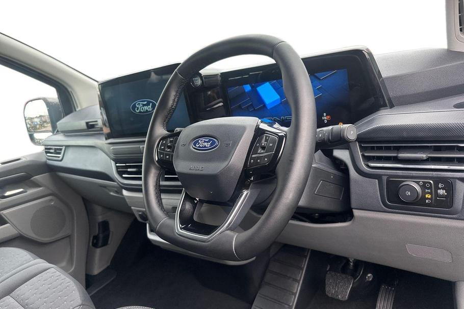 Used Ford TRANSIT CUSTOM 14