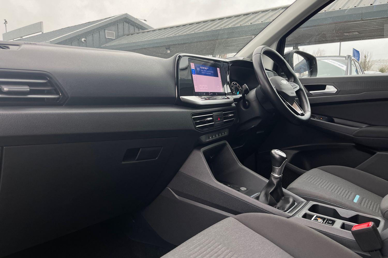 Ford TOURNEO CONNECT Photo 17