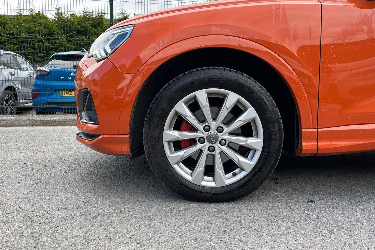 Audi Q3 Photo 7