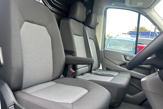 VOLKSWAGEN Crafter Photo 33